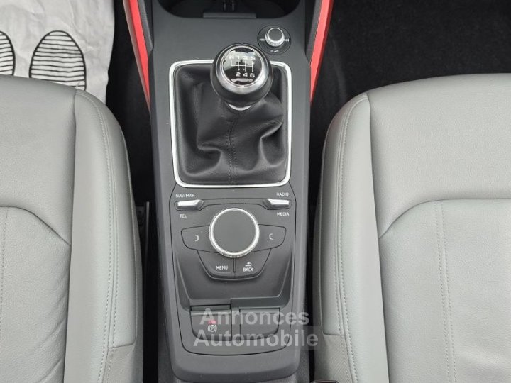 Audi Q2 30 TFSI 116 BVM6 Midnight Series - 23