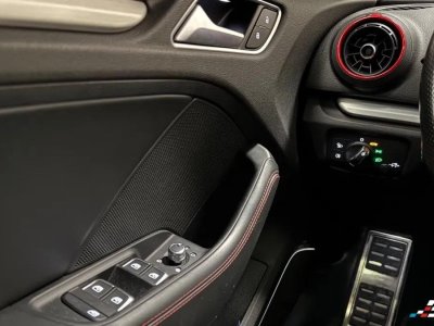 Audi S3 Sportback 8V2 / Toit ouvrant / Si&egrave;ges diamants / Bang&Olufsen / Cam&eacute;ra / Suivi complet   - 27