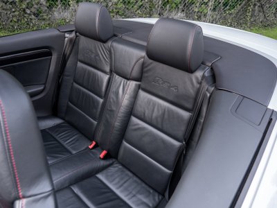 Audi RS4 Cabriolet 42l V8 420ch Exclusive / Gris Suzuka / Pack F1 / Bose   - 12