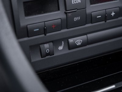 Audi RS4 Cabriolet 42l V8 420ch Exclusive / Gris Suzuka / Pack F1 / Bose   - 18