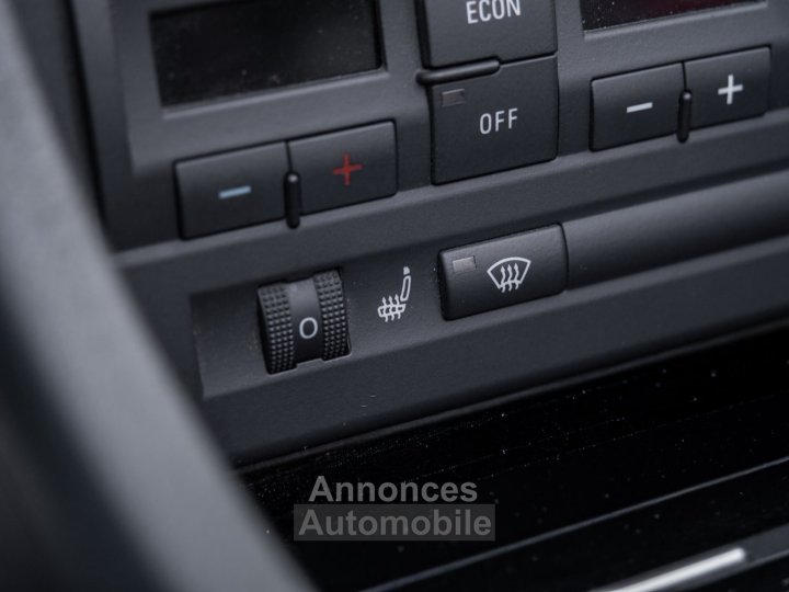 Audi RS4 Cabriolet 42l V8 420ch Exclusive / Gris Suzuka / Pack F1 / Bose - 18