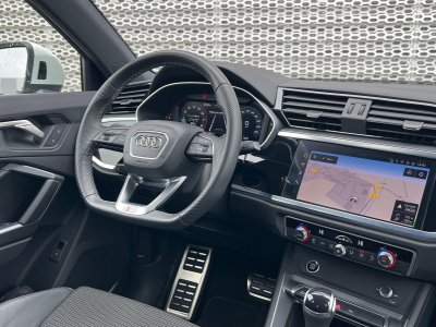 Audi Q3 35 TFSI 150 ch S tronic 7 S line   - 8