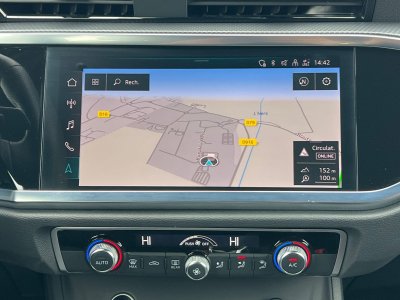 Audi Q3 35 TFSI 150 ch S tronic 7 S line   - 10