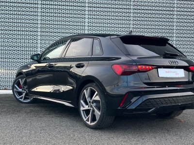 Audi A3 Sportback TFSI Mild Hybrid 150 S tronic 7 S line   - 2