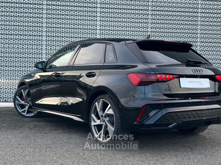 Audi A3 Sportback TFSI Mild Hybrid 150 S tronic 7 S line - 2