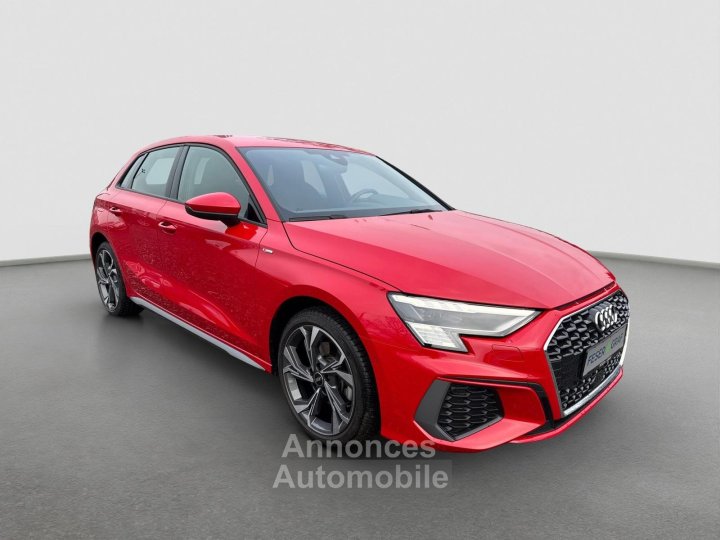 Audi A3 Sportback 40 TFSIe Hybrid S-Line Matrix B&O - 2