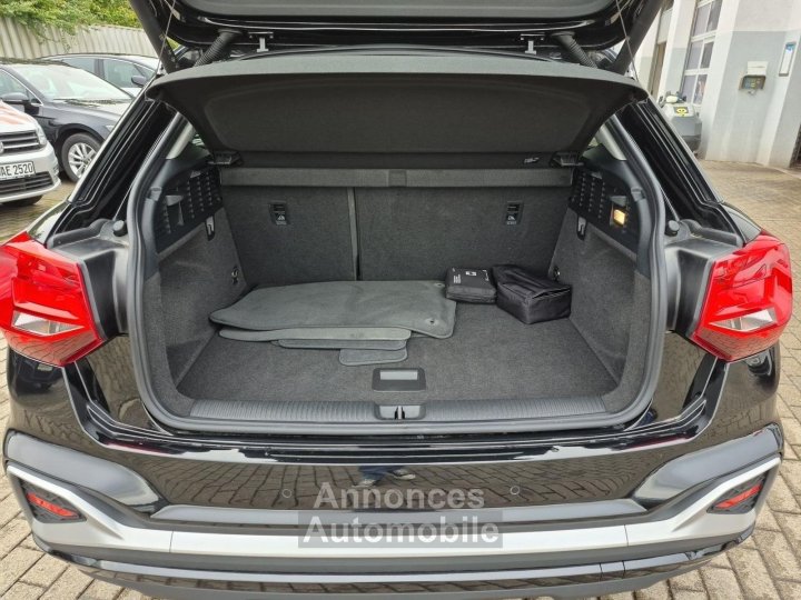 Audi Q2 S-LINE 35TFSI S-TRONIC KAMERA%2BKEYLESS%2BNAVI%2BAP - 12