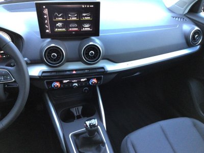 Audi Q2 30 TFSI Parken/SHZ/LED KLIMA LED ALU - 9