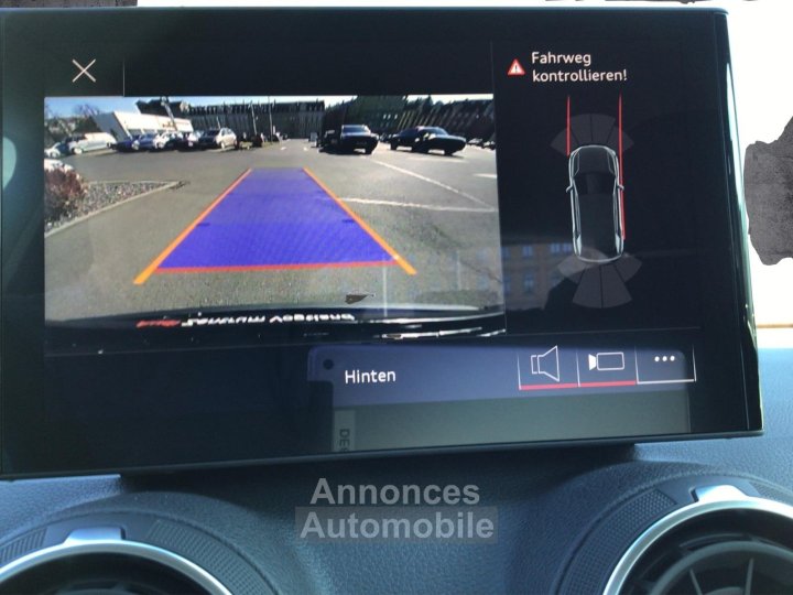 Audi Q2 30 TFSI Parken/SHZ/LED KLIMA LED ALU - 14