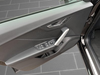 Audi Q2 Advanced 30 TFSI SHZ RFK GRA LED DAB - 12