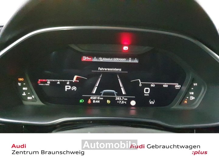Audi Q3 S line 35 TFSI S tronic STANDHZG%2BAHK%2BLED - 11