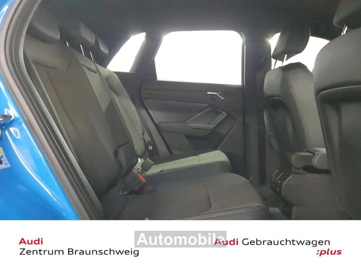 Audi Q3 S line 35 TFSI S tronic STANDHZG%2BAHK%2BLED - 13