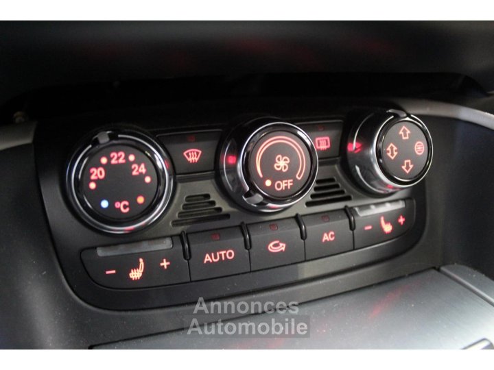 Audi TT Coup&eacute; 18 TFSI - 160 COUPE 2009  PHASE 1 - 16