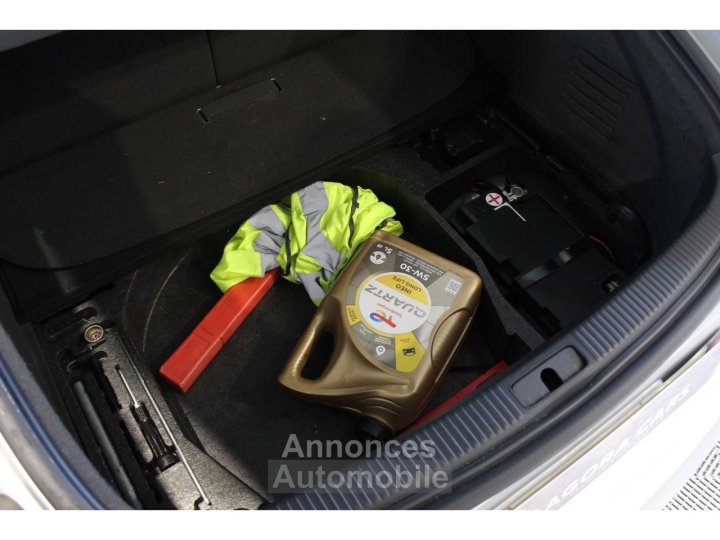 Audi TT Coup&eacute; 18 TFSI - 160 COUPE 2009  PHASE 1 - 26