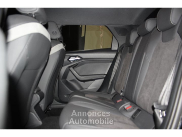 Audi A1 Sportback 15 35 TFSI - 150 - S-Tronic - S line - Carplay - 12