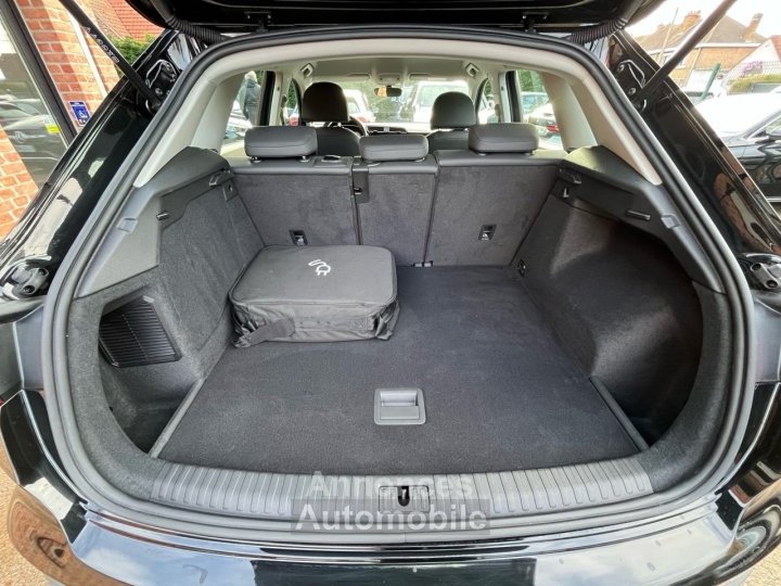 Audi Q3 45 TFSI E 245CH BUSINESS LINE S TRONIC 6 - 18