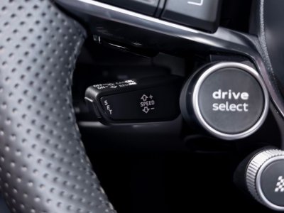 Audi R8 SPYDER V10 52 540 &ndash; Fran&ccedil;aise Carbone B&O Carplay Cam Recul&nbsp;- Si&egrave;ges &eacute;lec M&eacute;moire 979EMOIS   - 19