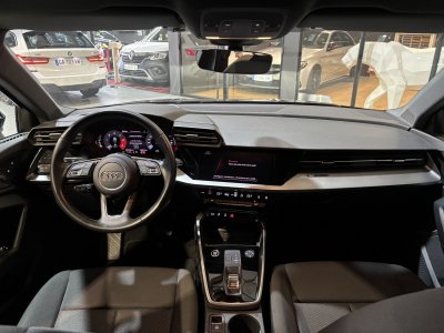 Audi A3 Sportback 35 TDI 150 S tronic Business Line - 9