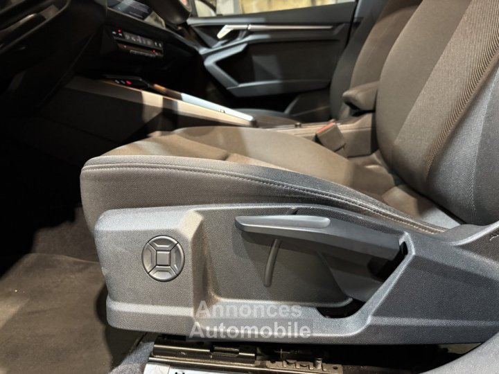 Audi A3 Sportback 35 TDI 150 S tronic Business Line - 23