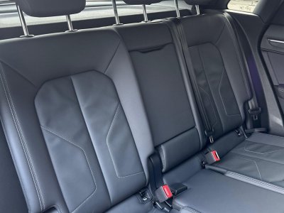 Audi Q3 35 TFSI 150 ch S tronic 7 S line plus   - 8