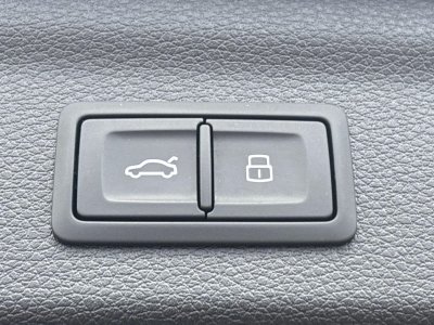 Audi Q3 35 TFSI 150 ch S tronic 7 S line plus   - 33