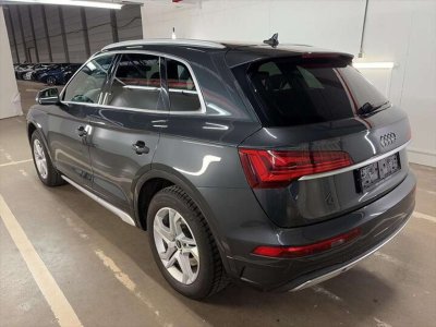 Audi Q5 35TDi Advanced Stronic - 4