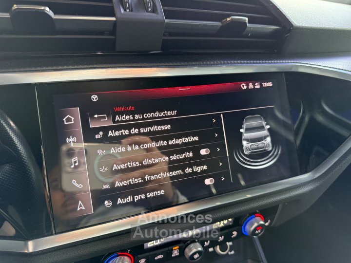 Audi Q3 Sportback 45 TFSIe 245 ch S tronic 6 S line - 31