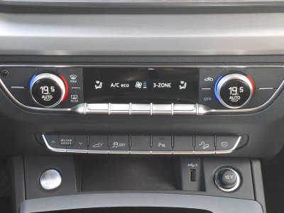 Audi Q5 55 TFSIe 367 S tronic 7 Quattro S line   - 17