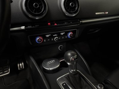 Audi A3 20 40 TDI 184 CH S-Tronic 7 Berline Quattro Design luxe - 14