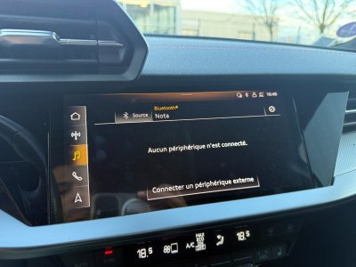 Audi A3 Limousine 15 TFSI 150 CV Mild Hybrid S Tronic7 S Line - Entretien Complet - Régulateur / Caméra de Recul /Sièges Chauff - - 31