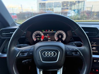 Audi A3 Limousine 15 TFSI 150 CV Mild Hybrid S Tronic7 S Line - Entretien Complet - Régulateur / Caméra de Recul /Sièges Chauff - - 39