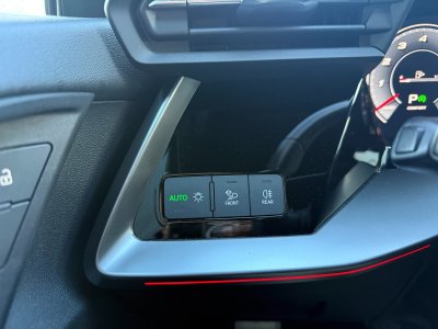 Audi A3 Limousine 15 TFSI 150 CV Mild Hybrid S Tronic7 S Line - Entretien Complet - Régulateur / Caméra de Recul /Sièges Chauff - - 44