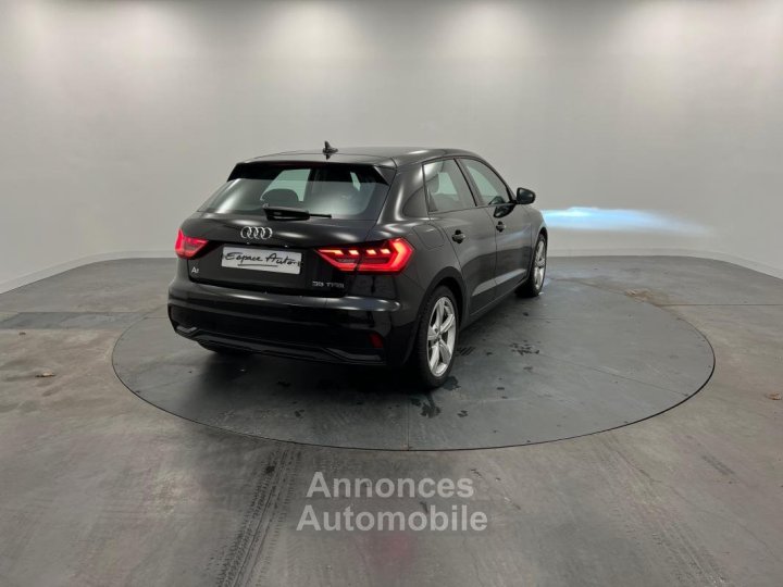 Audi A1 Sportback 35 TFSI 150 ch S tronic 7 Design Luxe - 5