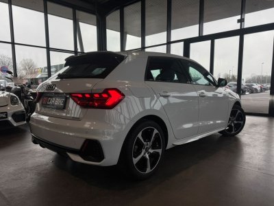 Audi A1 S-Line 35 TFSI 110CH S-tronic Garantie 6 ans Suivi Volant méplat Feux led Apple carplay Virtual 399-mois - 2