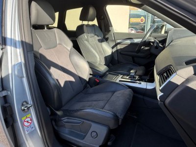 Audi Q5 20 35 tdi 163 hybrid s-line s-tronic 1&egrave;re main entretien constructeur   - 16