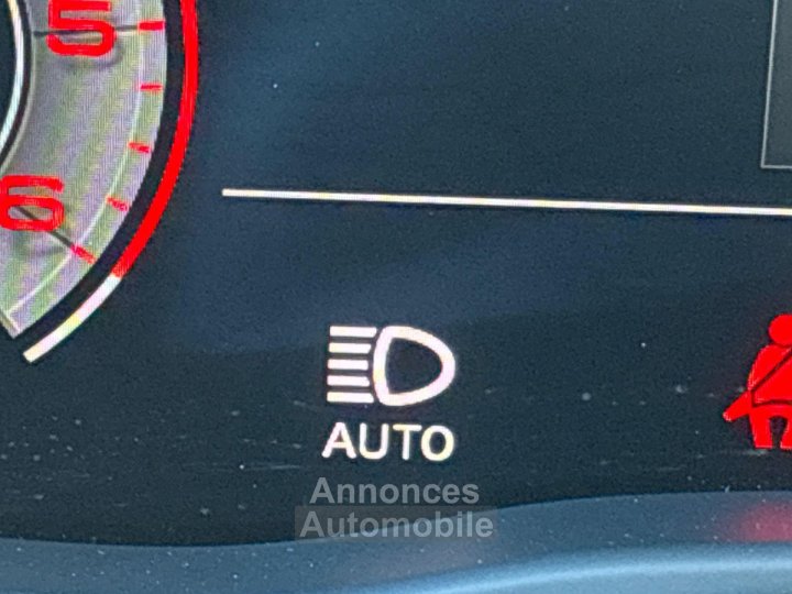 Audi Q2 35 TDI 150 S tronic 7 S line Plus - 26