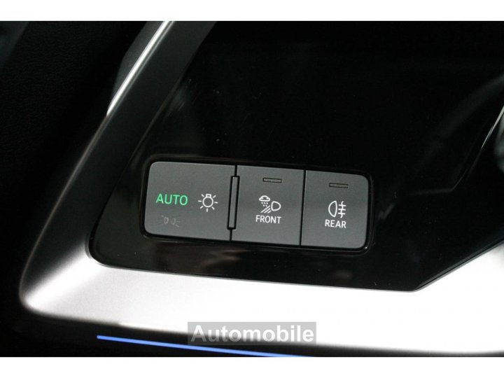 Audi A3 Sportback (8Y) 35 TDI 150 ch S-Tronic 7 Design Luxe - 2022 - 96 250 km - 29