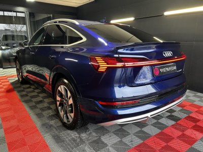 Audi e-tron Q8 Sportback Quattro 55 - 408 CH SPORTBACK S-Line - 7