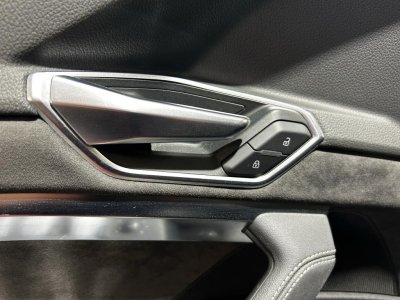 Audi e-tron Q8 Sportback Quattro 55 - 408 CH SPORTBACK S-Line - 20