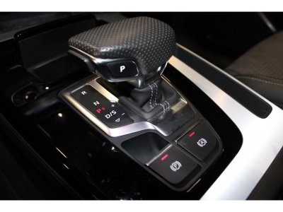 Audi Q5 Quattro 20 50 TFSIe 299 BV S-Tronic S line 1ère Main Suivi - 14