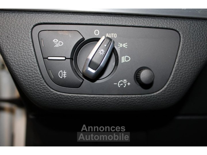 Audi Q5 Quattro 20 50 TFSIe 299 BV S-Tronic S line 1ère Main Suivi - 21
