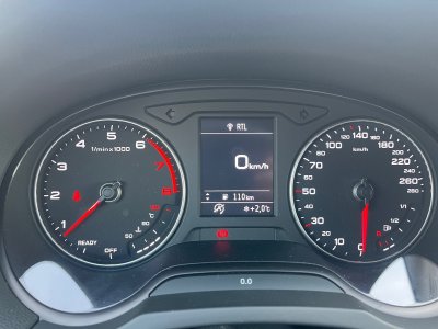 Audi A3 Sportback 35 TFSI CoD 150 Sport Faible Kms Suivi complet Garantie 12 mois - 14