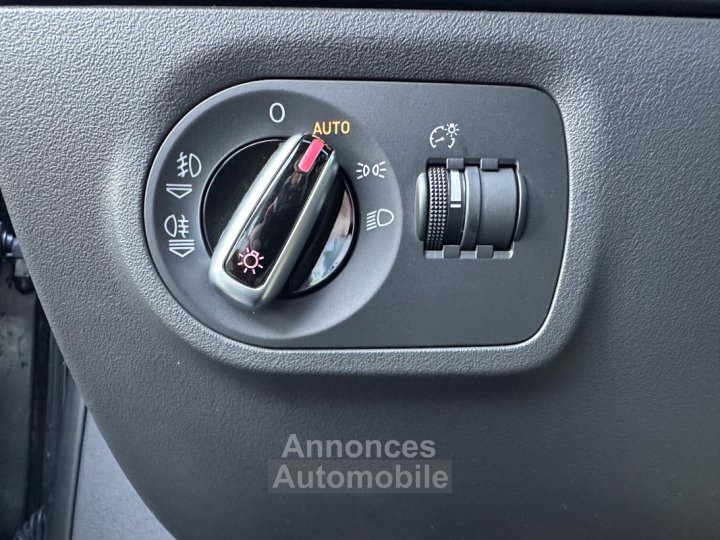 Audi TT Coupé 18 TFSI S-Line 160cv - 17