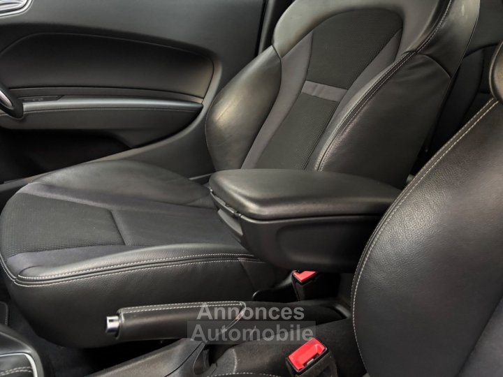 Audi A1 16 TDI 116 S tronic 7 S line - 33