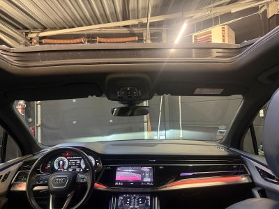 Audi Q7 55 TFSI 341 Tiptronic 8 Quattro S line / TOIT OUVRANT / CAMERA 360 / 57 000 KM / TVA RECUPERABLE - 29