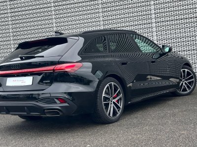 Audi A5 AVANT Avant e-hybrid 367 ch S tronic 7 Quattro S line   - 4