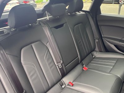 Audi A5 AVANT Avant e-hybrid 367 ch S tronic 7 Quattro S line   - 8