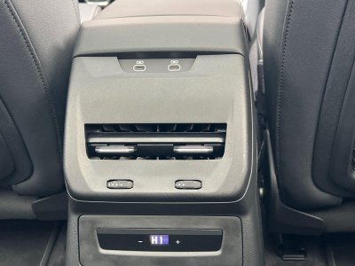 Audi A5 AVANT Avant e-hybrid 367 ch S tronic 7 Quattro S line   - 9