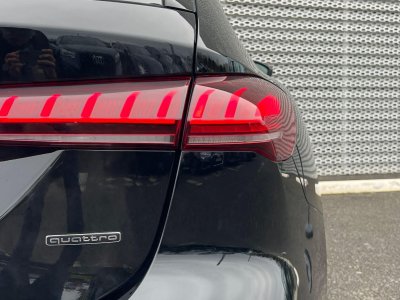 Audi A5 AVANT Avant e-hybrid 367 ch S tronic 7 Quattro S line   - 35