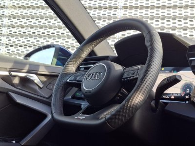 Audi A3 Sportback TFSI Mild Hybrid 116 S tronic 7 S line - 8